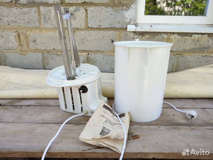 Маслобойка электрическая