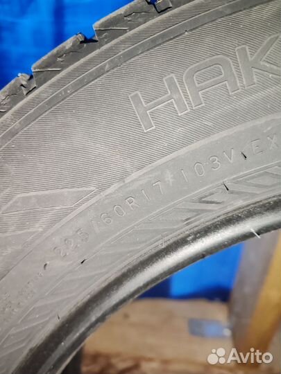 Nokian Tyres Hakka Blue 225/60 R17