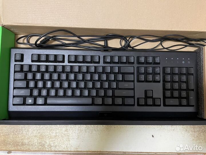 Игровые клавиатура и мышь razer