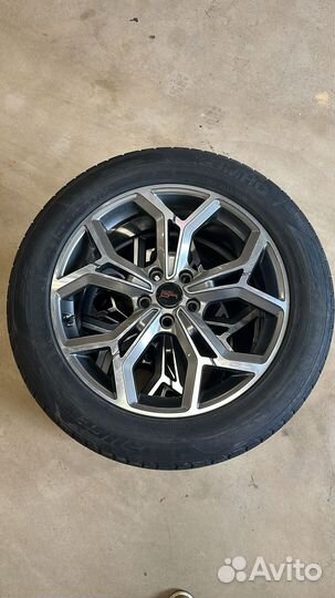 Kumho Crugen Premium KL33 235/55 R19 101H