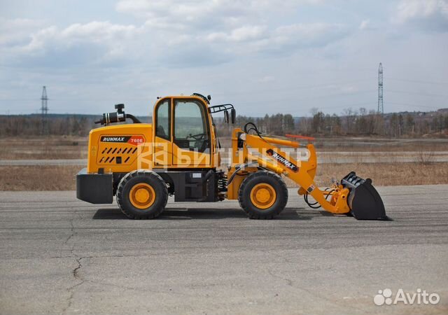 Фронтальный погрузчик Runmax 760Е, 2023