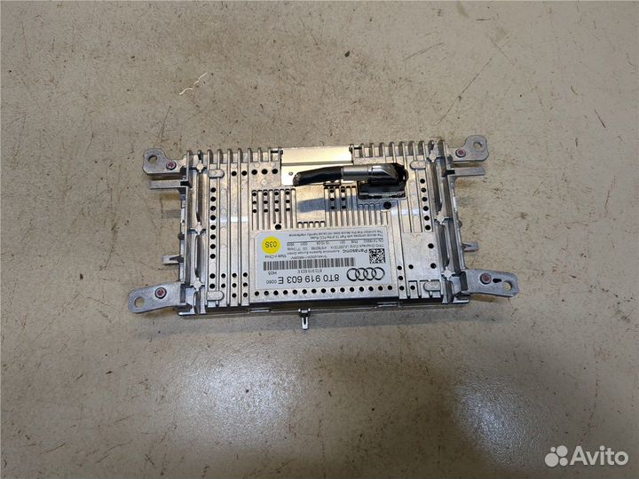 Дисплей мультимедиа Audi Q5, 2010