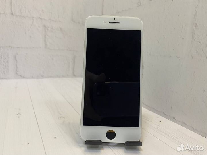 Дисплей iPhone 8