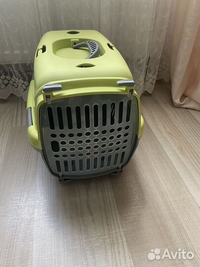 Переноска для кошек пластиковая