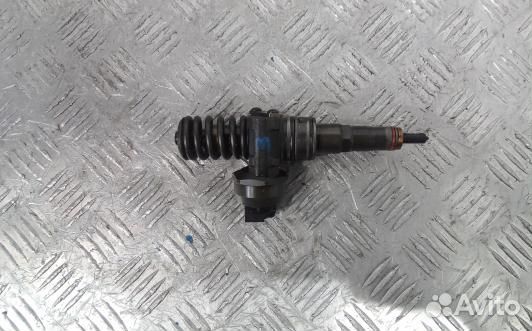 Форсунка дизельная audi A4 B7 (7DN34AL03)