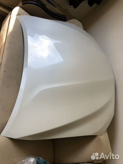 Капот Toyota Camry V70 оригинал в цвет