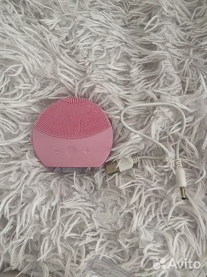 Электрощетка для очищения лица