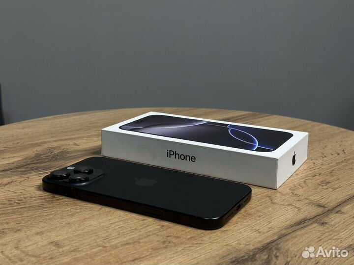 iPhone 16 Pro Max, 256 ГБ