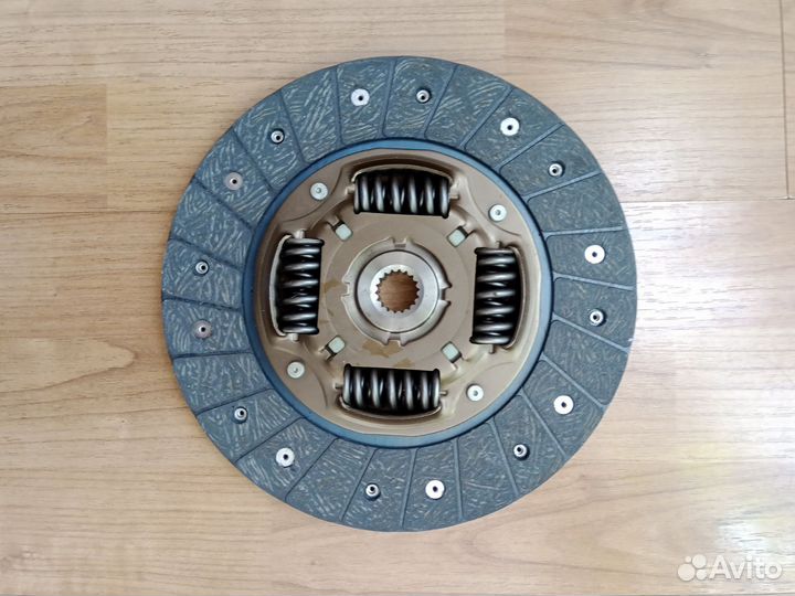 Диск сцепления ведомый cherry tiggo 3