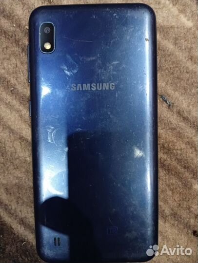 Samsung Galaxy A10, 4/32 ГБ