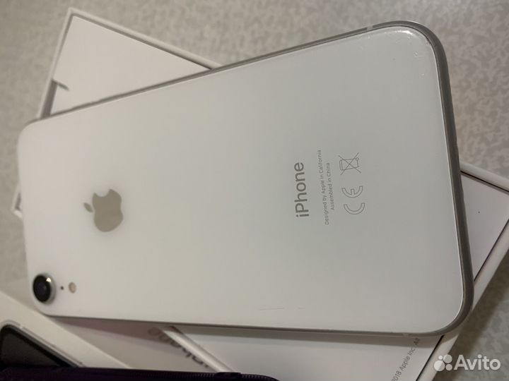 iPhone Xr, 64 ГБ