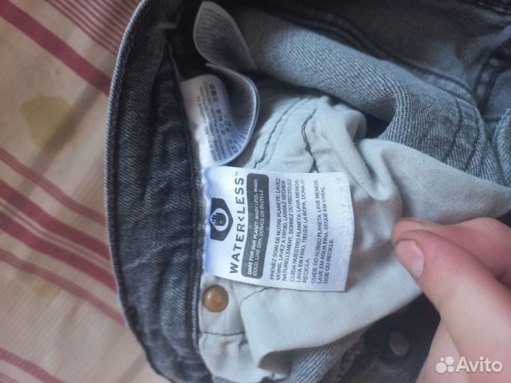 Джинсы levis 501