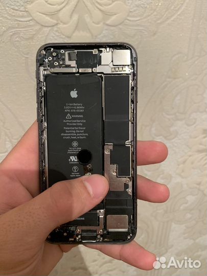 iPhone 8 64гб