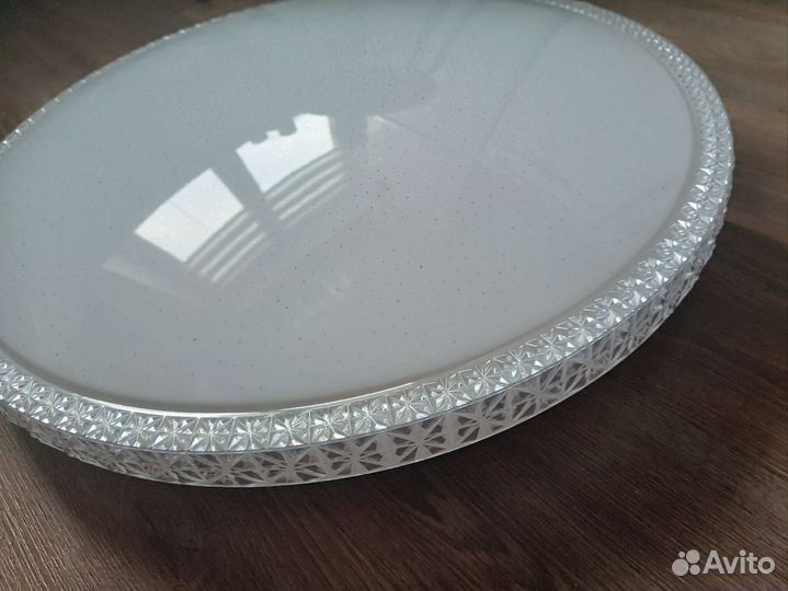 Люстра потолочная светодиодная с пультом бу