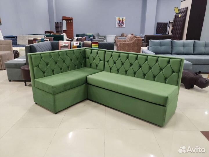 Кухонный уголок со спальным местом