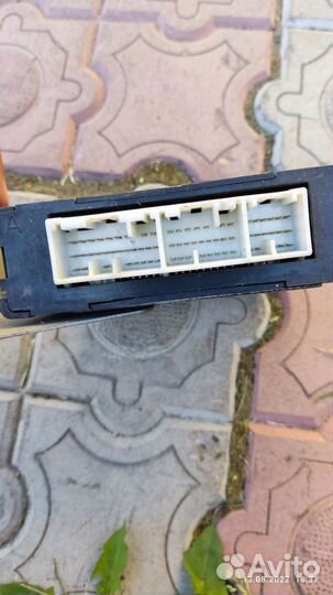 Блок управления АКПП tv коробкой Subaru