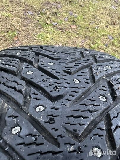 Nokian Tyres Hakkapeliitta 8 235/45 R18