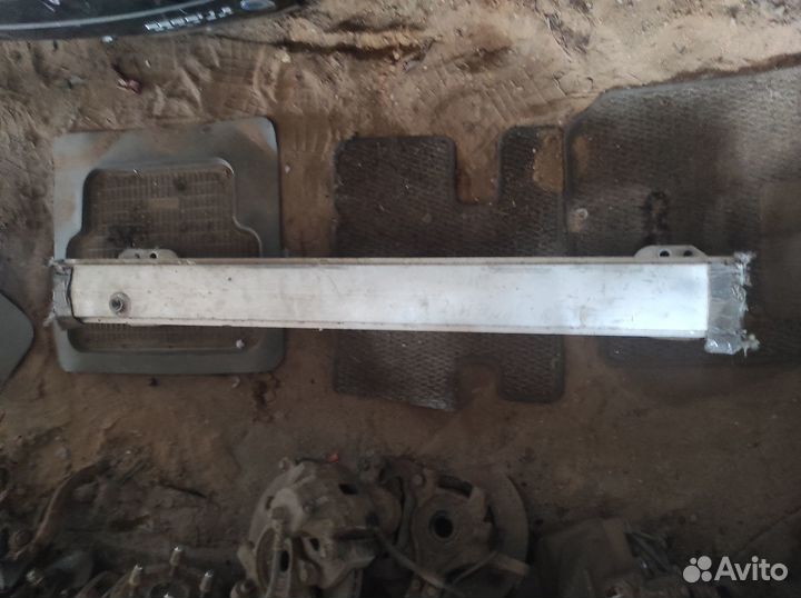 Усилитель бампера задний Citroen C4 b7