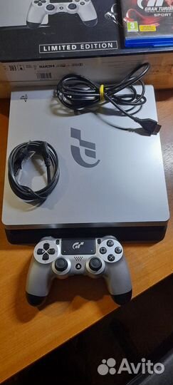 Sony ps4 slim 1tb Limited editionGran Turismo