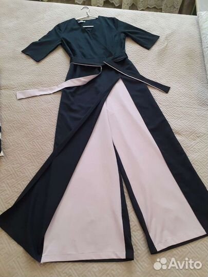 Комбинезон женский