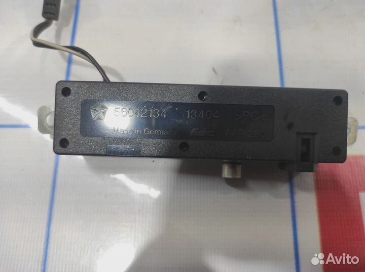 Блок электронный Jeep Grand Cherokee (WJ) 56042134