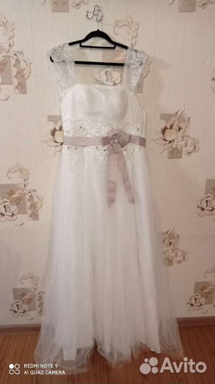 Свадебное платье