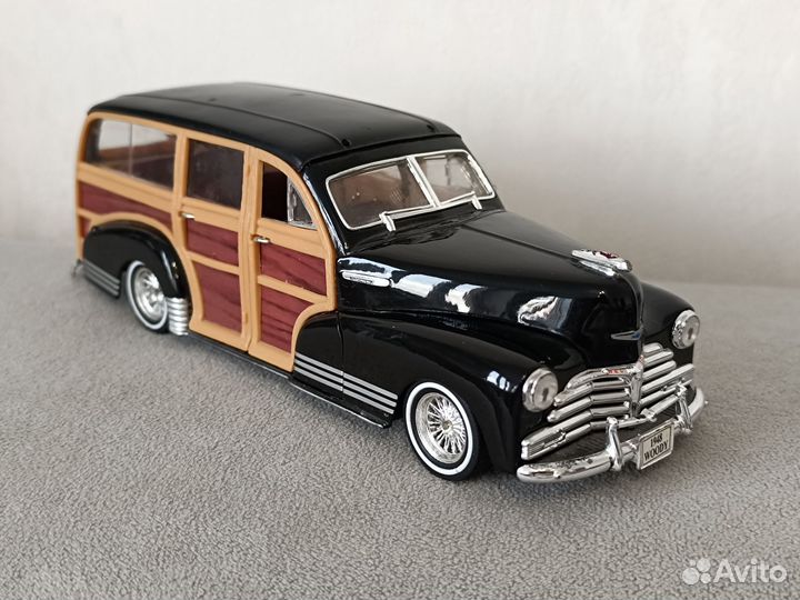 Коллекционная модель 1/24 Chevrolet fleetmaster