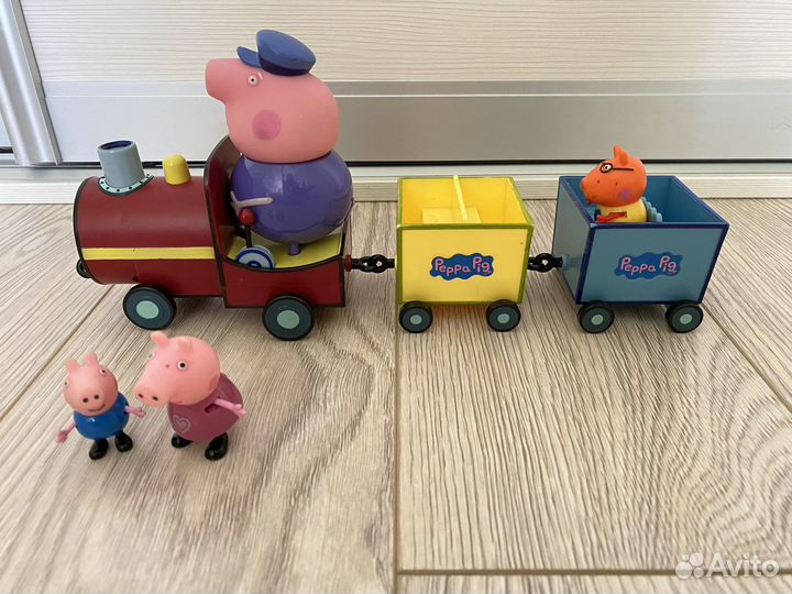 Паровозик дедушки Свина