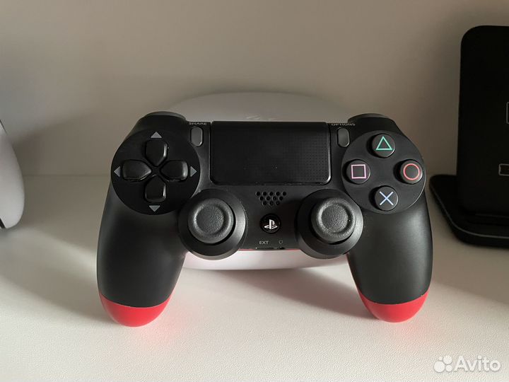 Dualshock 4 by Gear Z Dragonfly