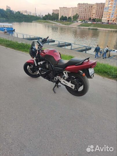 Yamaha fzs600 fazer