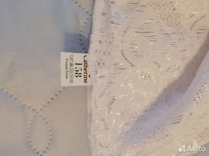 Блузка белая