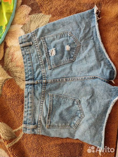 Джинсовые шорты