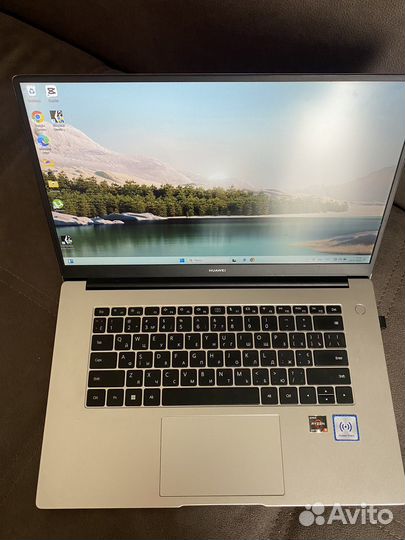 Ноутбук huawei matebook d16