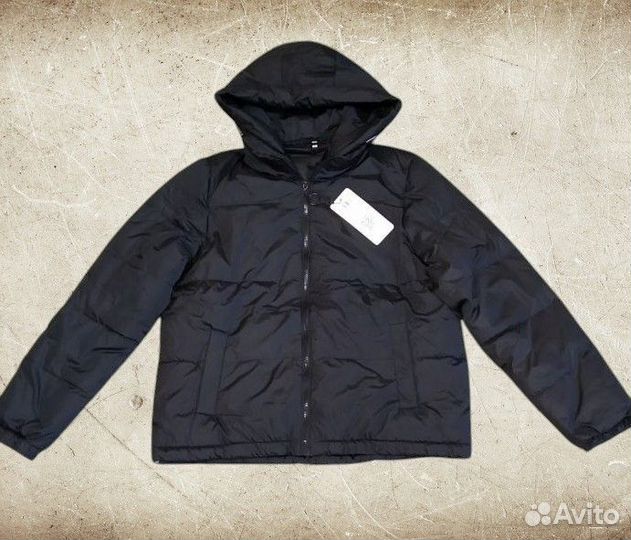 Куртка с капюшоном 48 размер