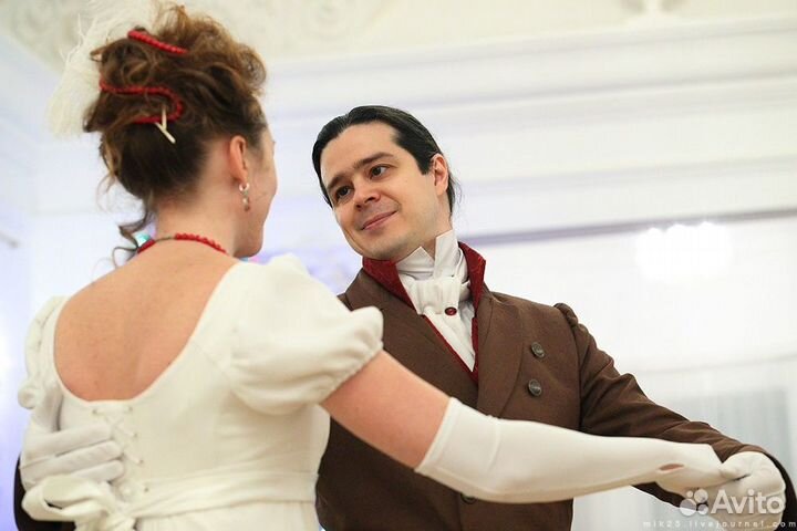 Занятия историческими танцами