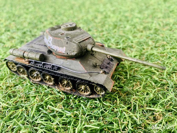 Сборная модель Т-34 