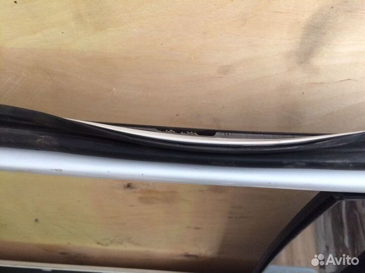 Honda Pilot задняя дверь