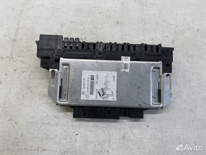 Блок предохранителей для Mercedes W220