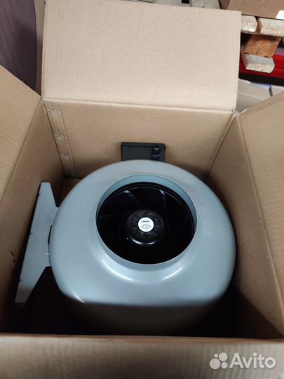 Вентилятор вытяжной канальный 160 мм