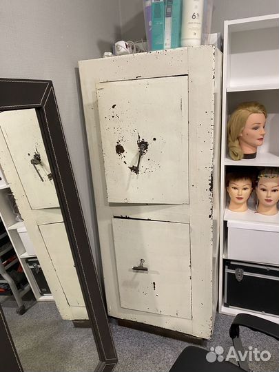 Сейф металлический