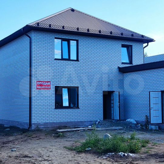 Дом 169 м² на участке 6 сот.