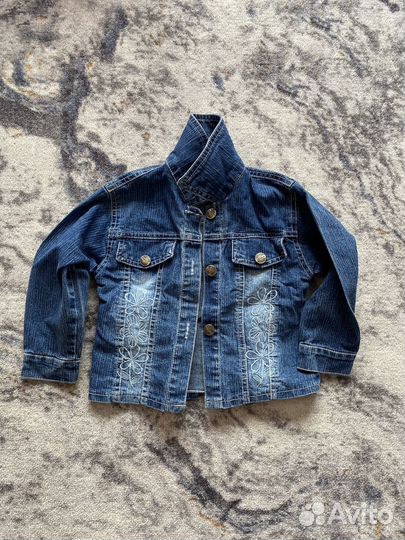 Одежла пакетом на девочку