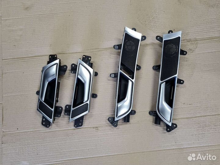 Ручка двери внутренняя Audi A6 C6 Ауди А6 Ц6