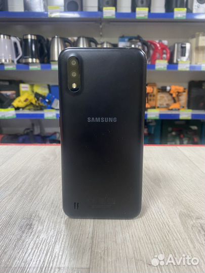 Samsung Galaxy A01, 2/16 ГБ