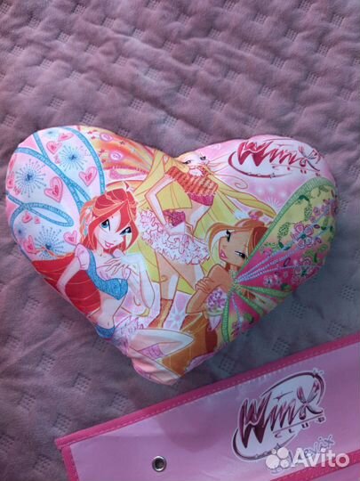 Разные вещи с символикой Winx club