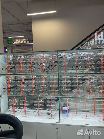 Продам готовый бизнес магазин оптики