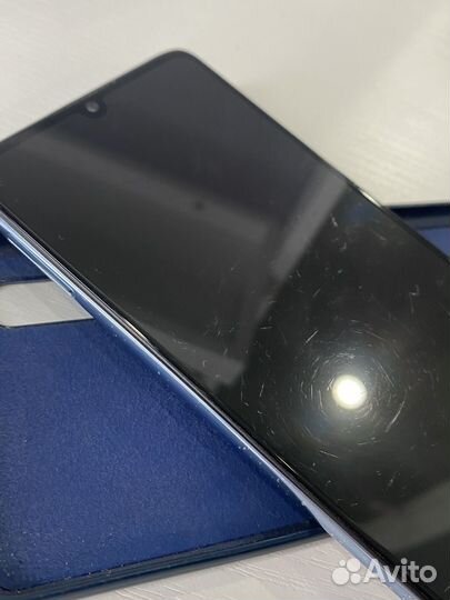 Телефон huawei p30