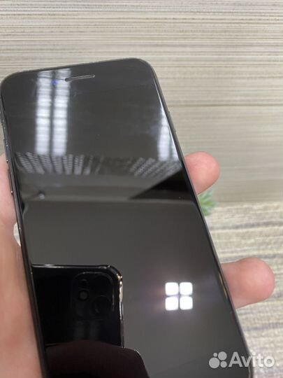 iPhone 7, 32 ГБ