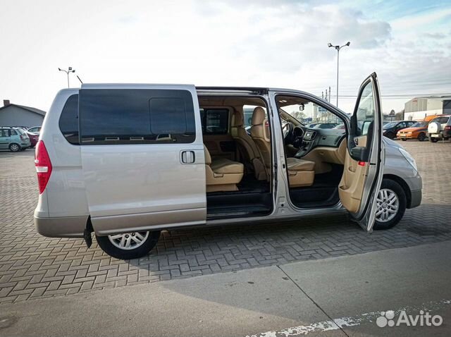 Hyundai H-1 2.5 AT, 2016, 120 151 км