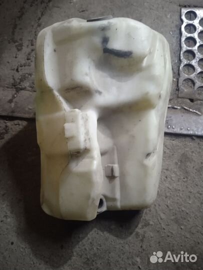 Бачок омывателя рено меган 2